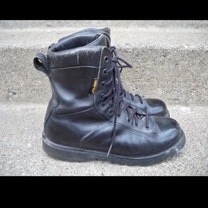 Danner Boots: Men's Pursuit Black Insulated Waterproof Military Soft Toe Boots 7